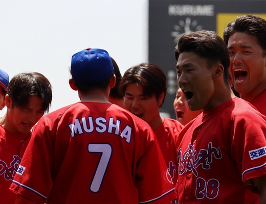 社会人硬式野球部の選手が指導員! 社会人硬式野球部の選手が指導員!