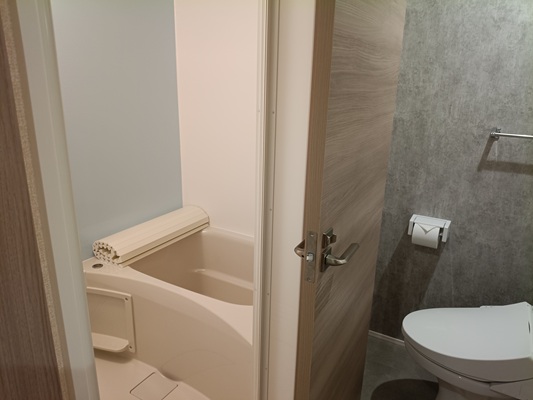 バス・トイレは別です バス・トイレは別です