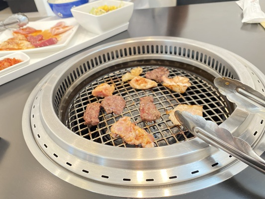入校特典（焼肉屋のランチご招待）　※26/9/19～内容変更