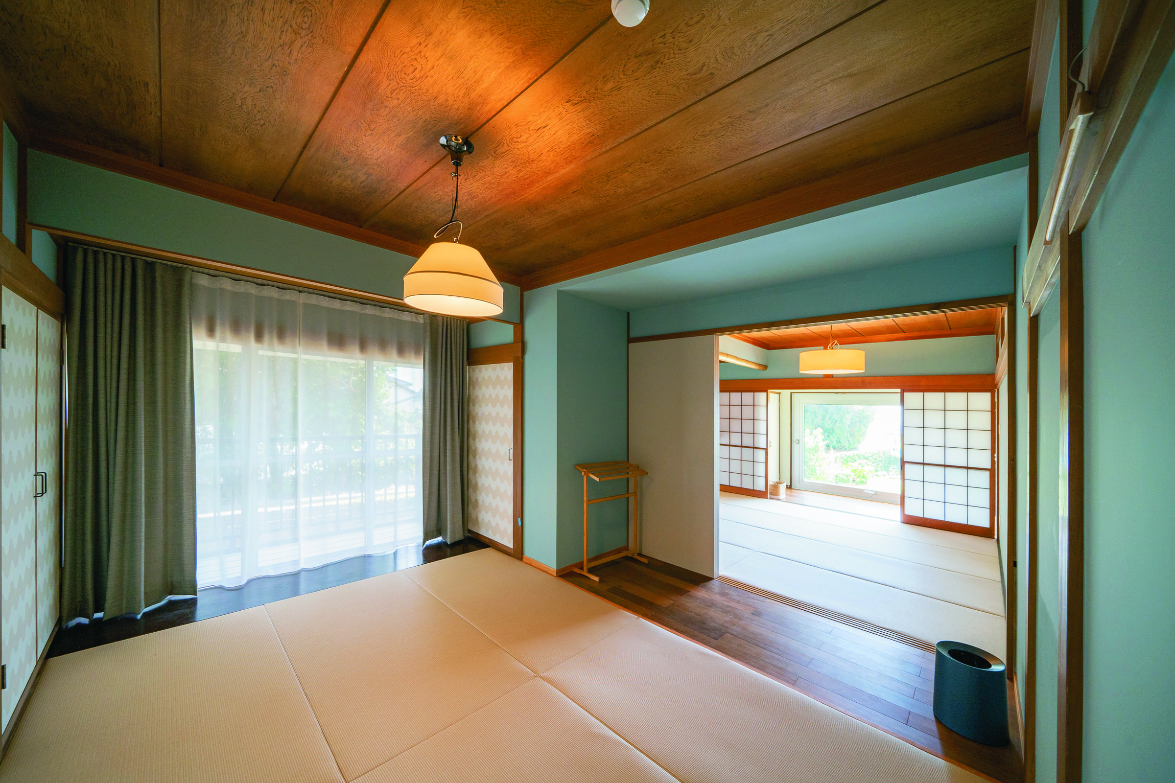 寝室（4名部屋2間続き、計8名利用可能）